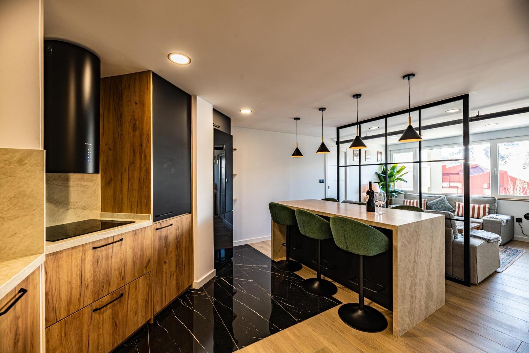 Luxury Refurnished Apartment With Private Parking Close To Ski Slopes Сьерра-Невада Экстерьер фото